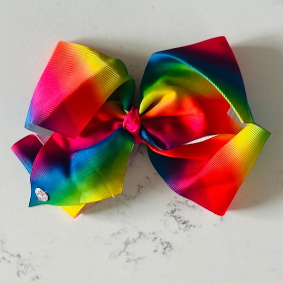 JoJo Siwa Rainbow Bow Clip - Picture 3 of 10